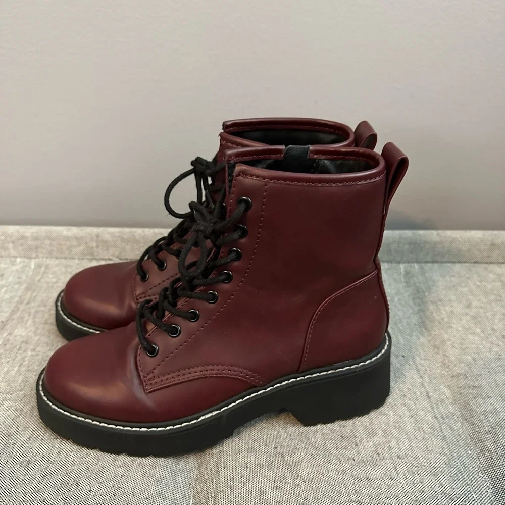 Booties - Picture 4 of 5